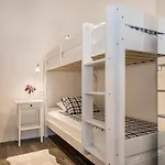 Apartment Luxury Azalea