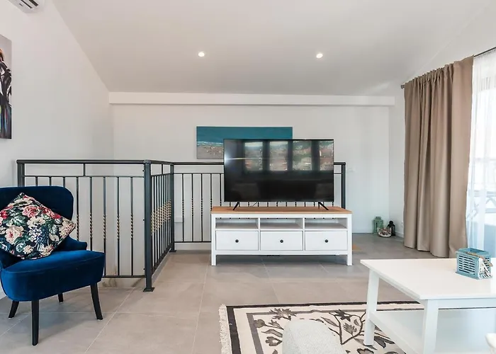 Luxury Azalea Apartamento