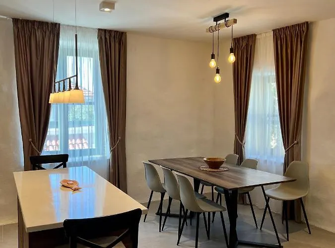 Luxury Azalea * 프리모스턴