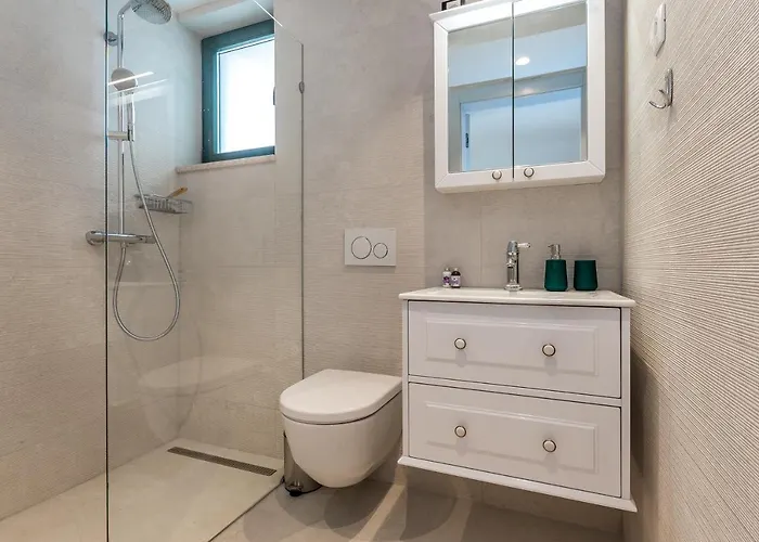 Luxury Azalea Apartamento